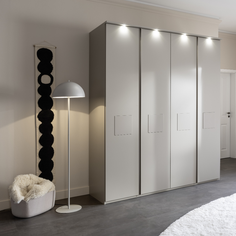 Drehtürenschrank Multiline Drehtürenschrank Multiline