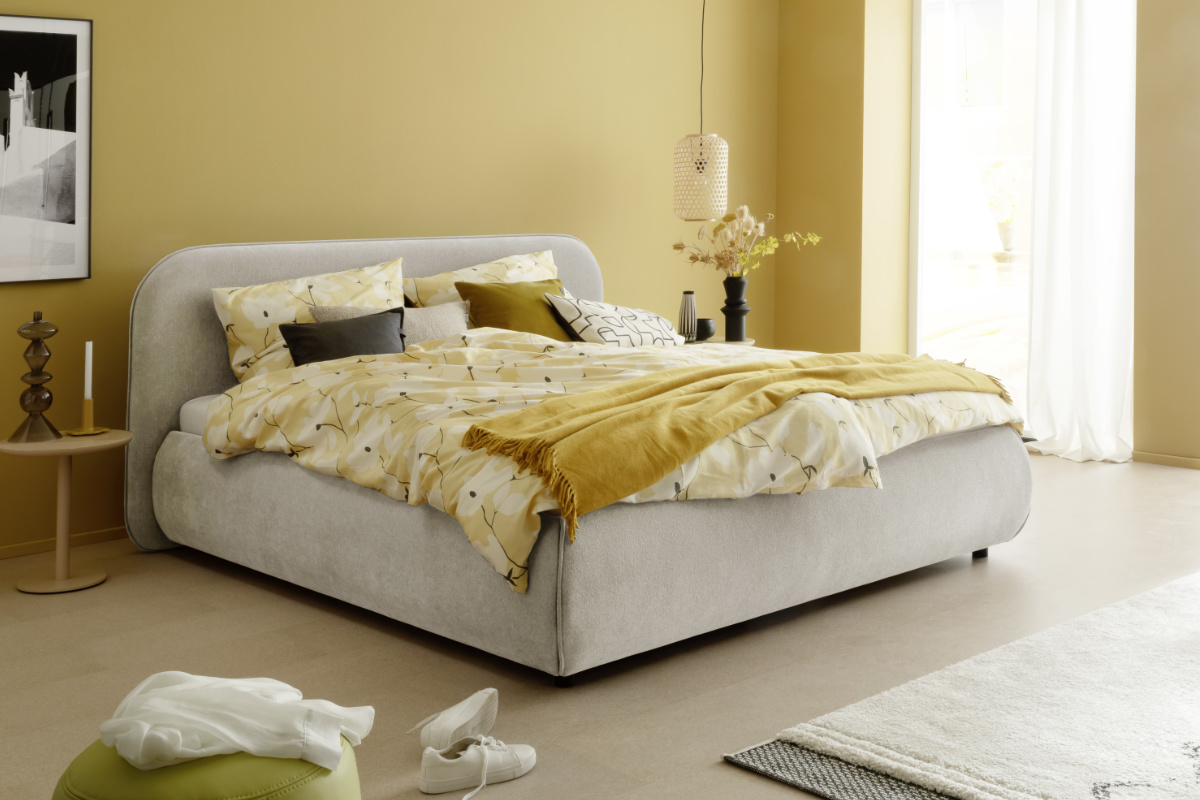 Schlafzimmer mit Bett LISSABON SCHÖNER WOHNEN-Betten