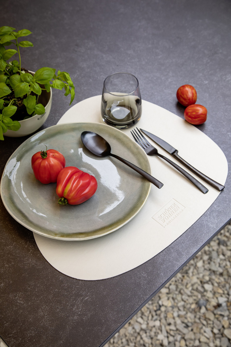 Gedeckter Tisch SCHOENER WOHNEN-Outdoor