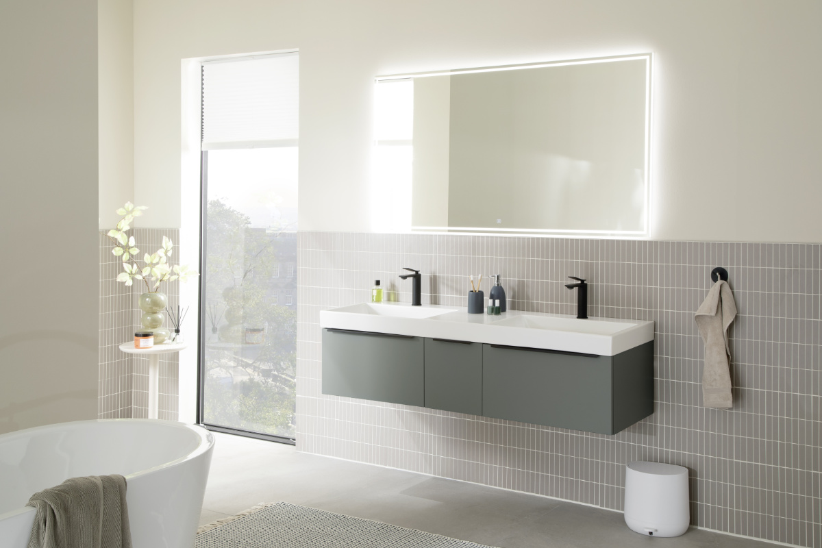 Badezimmer mit Doppelwaschtisch SCHÖNER WOHNEN-Badezimmer