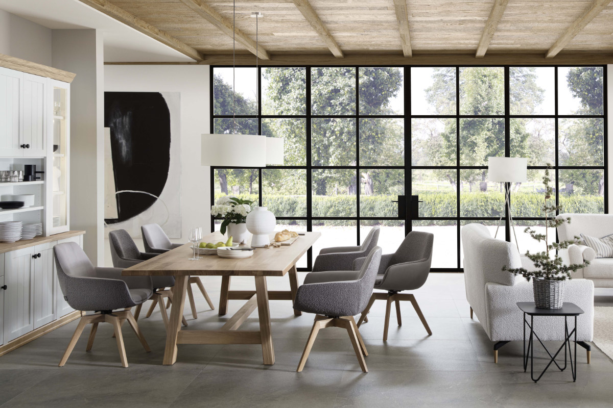 Wohnraum Esstisch und Couch SCHÖNER-WOHNEN-Landhausstil