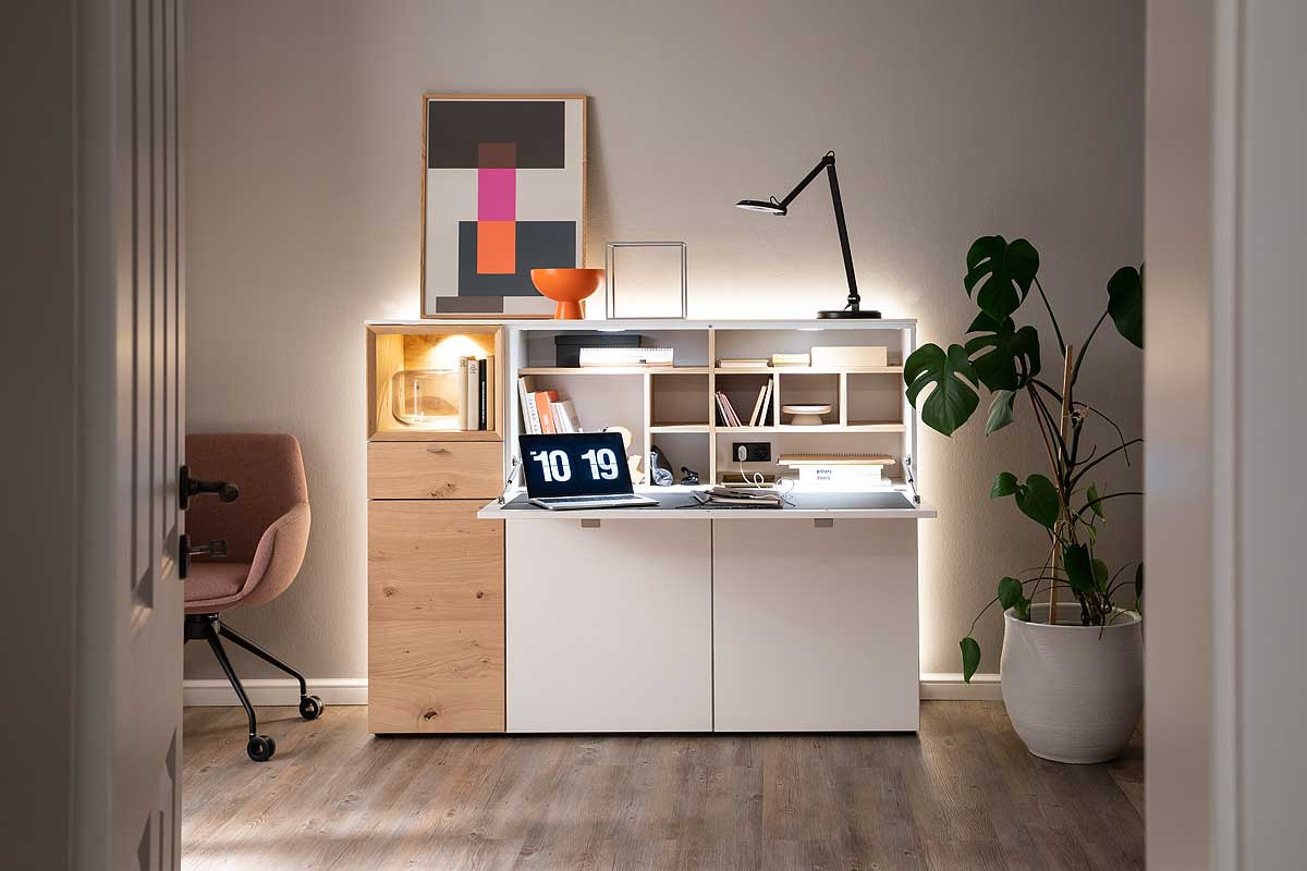 Praktisches Highboard Mino mit Homeoffice-Innenausstattung SCHOENER WOHNEN-Homeoffice