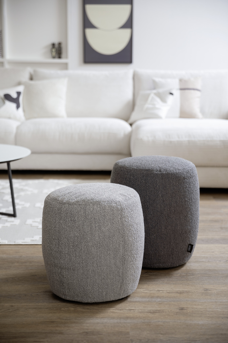 Die Hocker TINY im Wohnzimmer SCHÖNER WOHNEN-Ab aufs Sofa