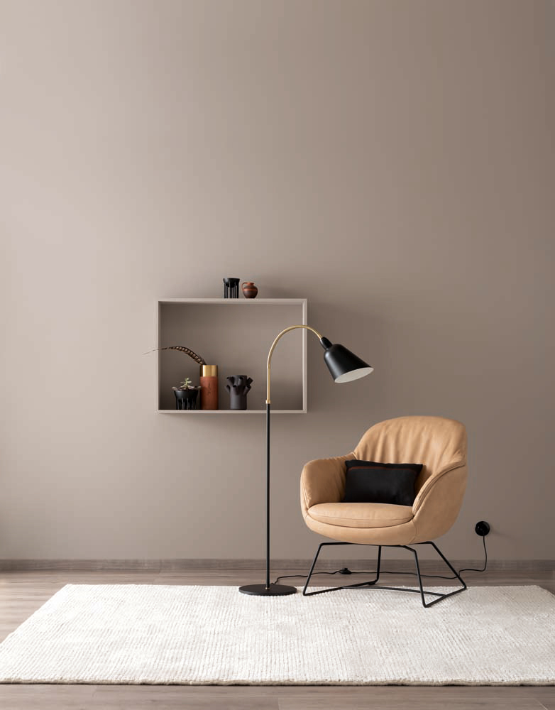 Edles Kaschmirbraun sorgt für Wärme im Raum SCHÖNER WOHNEN-Designfarben