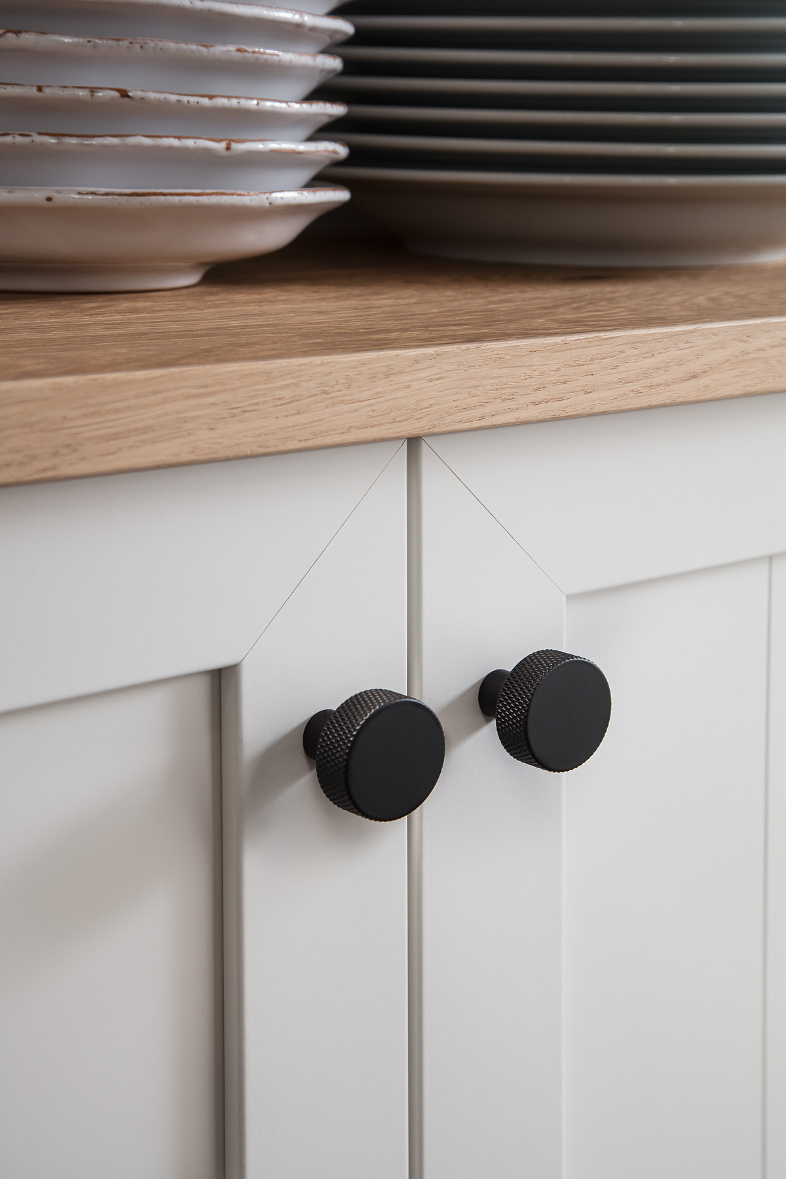 SCHÖNER WOHNEN-Stauraumprogramm VILLAGE