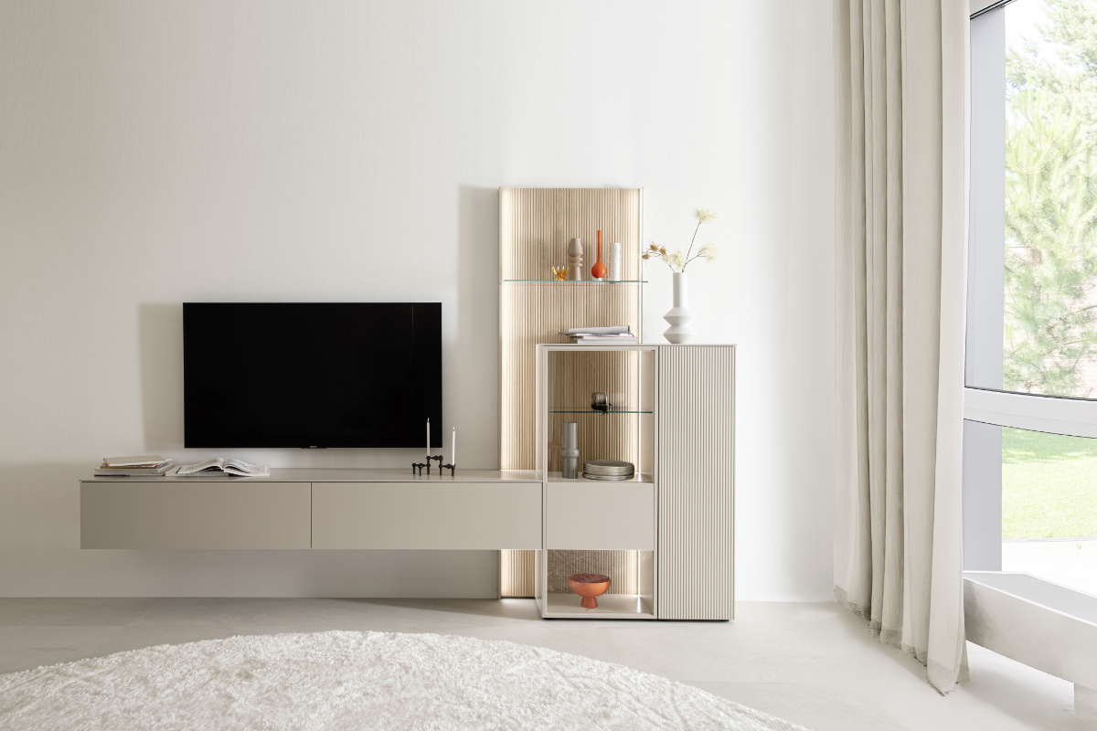 Minimalistische Wohnwand AMAYA im Wohnzimmer SCHÖNER WOHNEN-Stauraumserie AMAYA