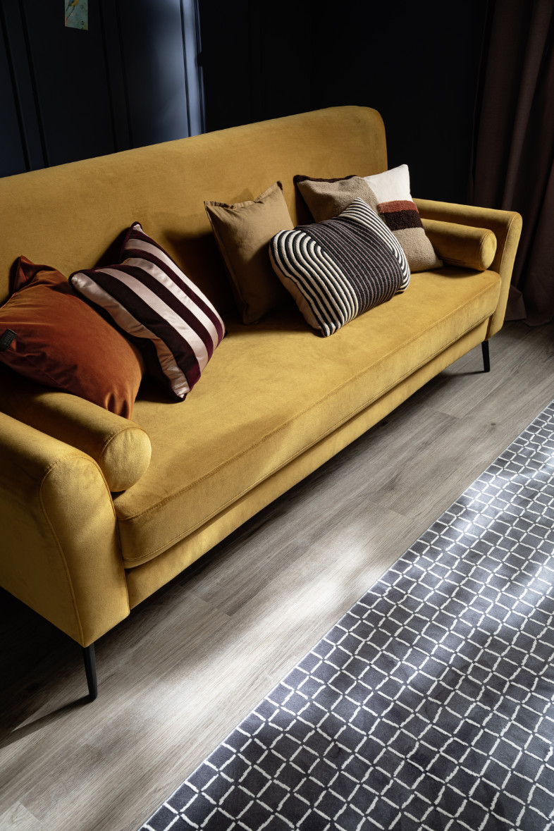 Gelbes Sofa AMADEO im Wohnzimmer SCHÖNER WOHNEN-Kollektion Serie AMADEO
