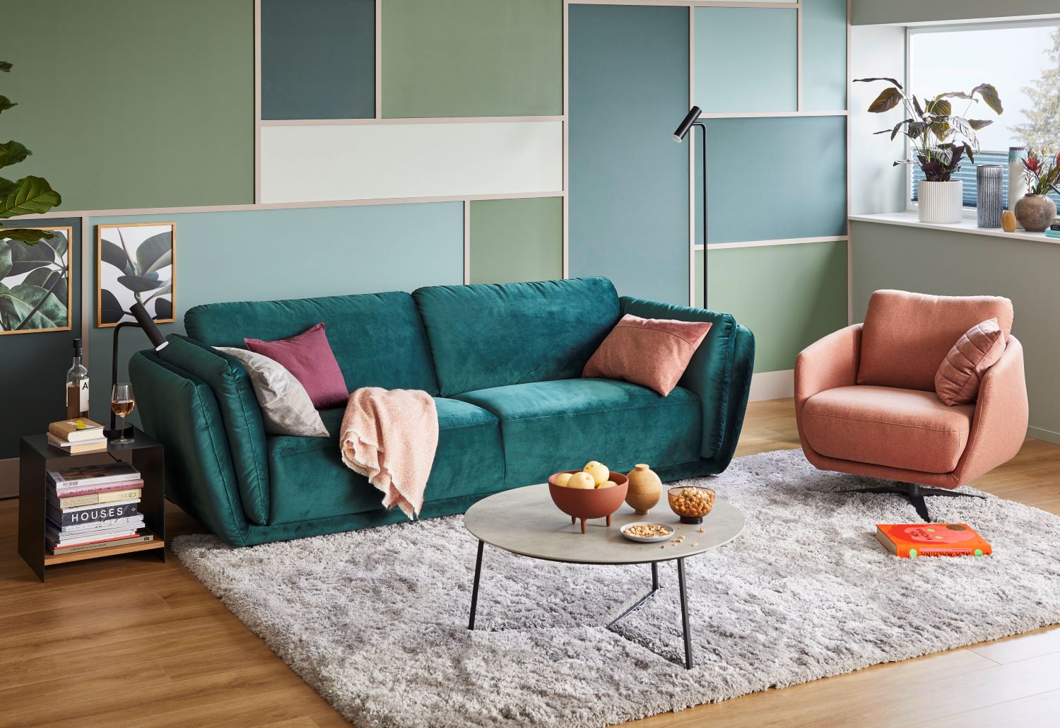 Couchtisch mit Keramikplatte im Wohnzimmer SCHÖNER WOHNEN-Couchtisch
