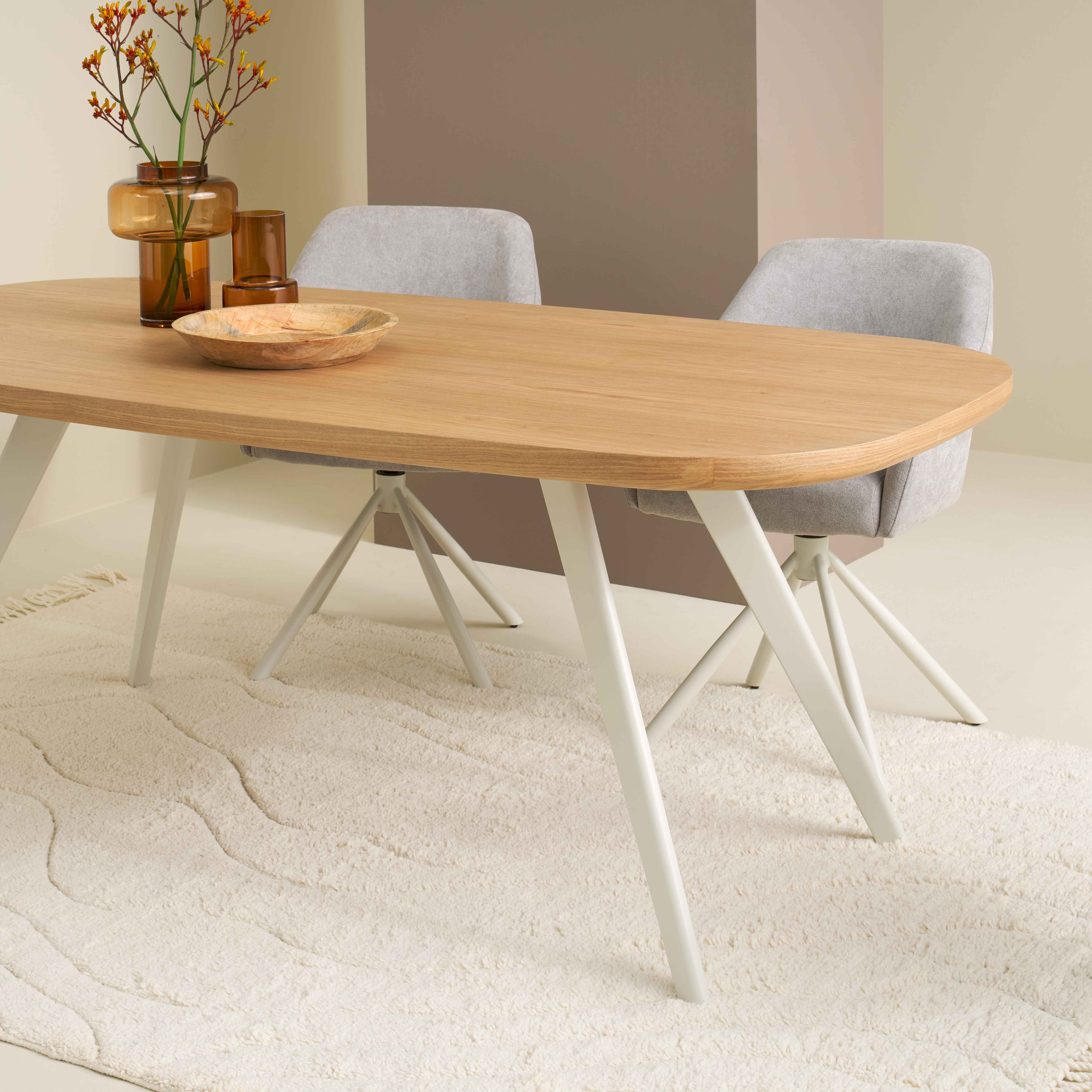 SCHÖNER WOHNEN - Stühle