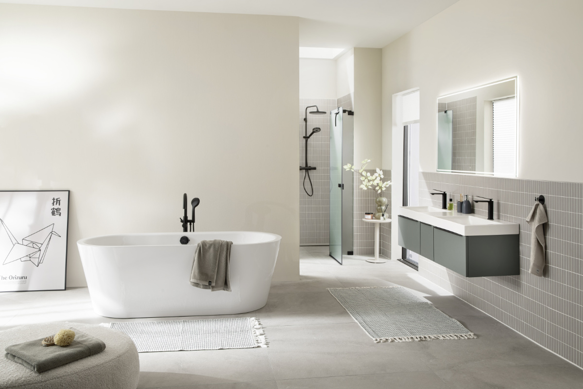 Badezimmer mit freistehender Badewanne SCHÖNER WOHNEN-Badezimmer
