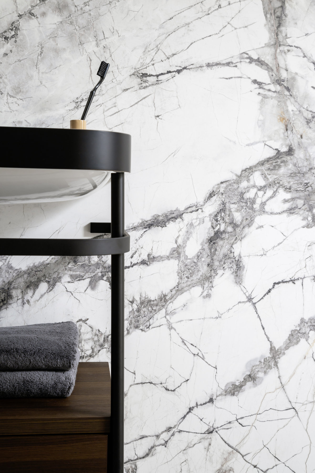 Fliese in Marmor-Optik SCHOENER-WOHNEN-Badezimmer